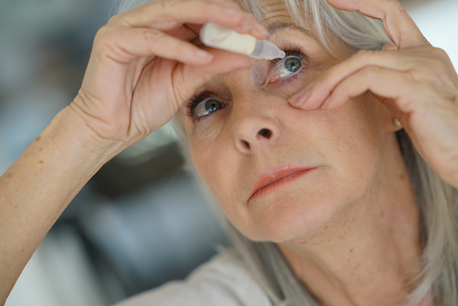 Lifestyle Changes and Other Natural Treatments for Dry Eyes