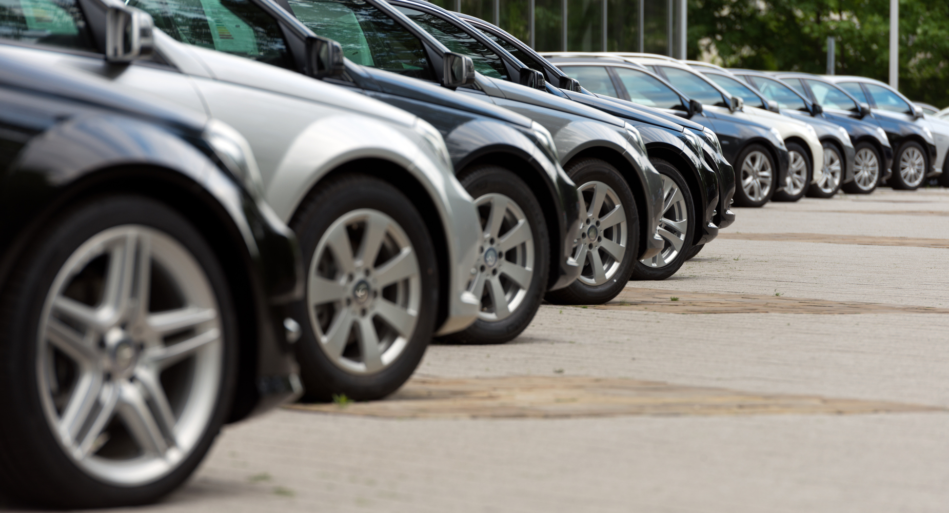 Factors to Consider Before Buying New vs. Used Cars